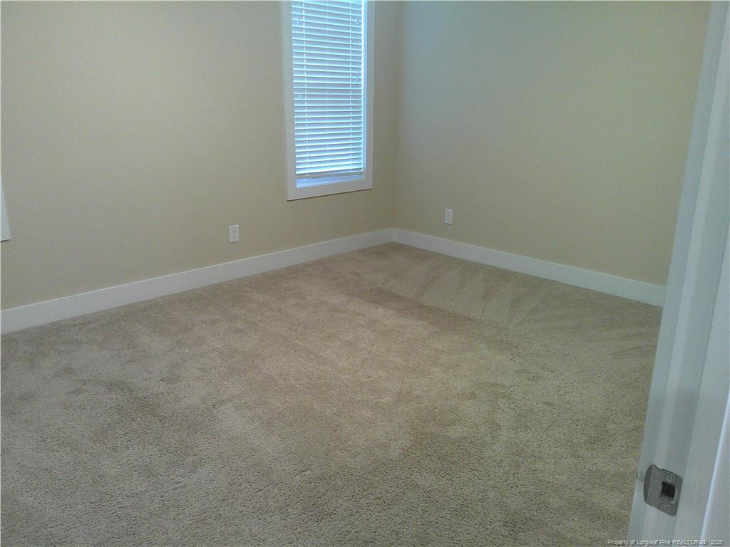 5205 Thruway Road Property Photo 27