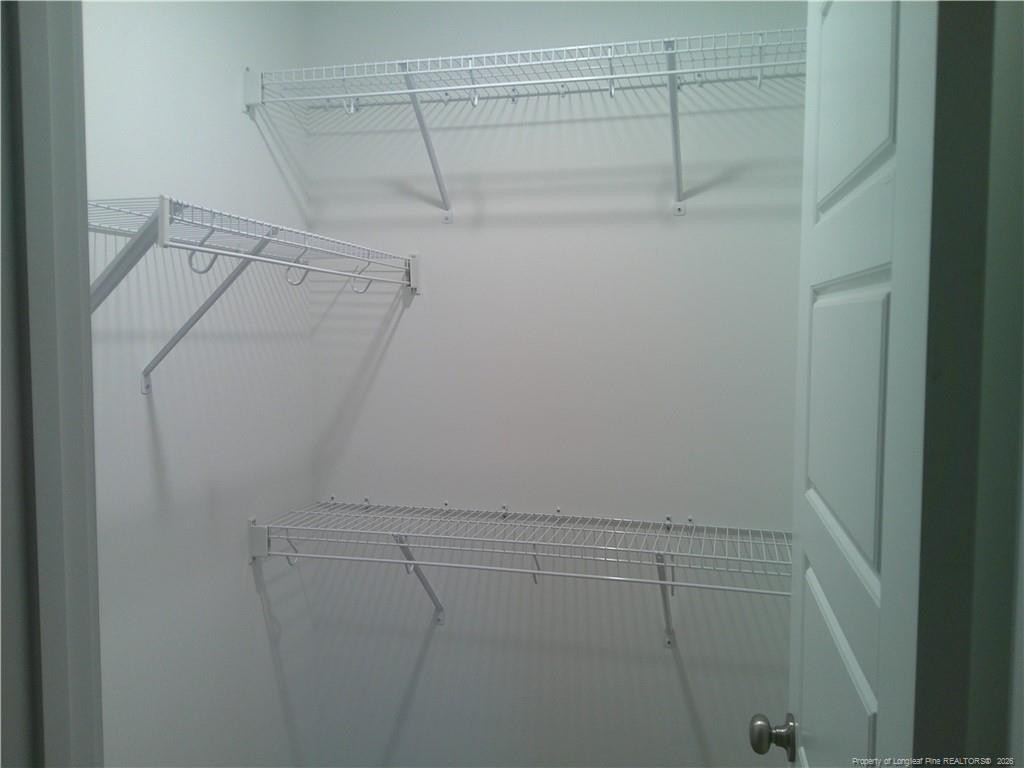 5205 Thruway Road Property Photo 36