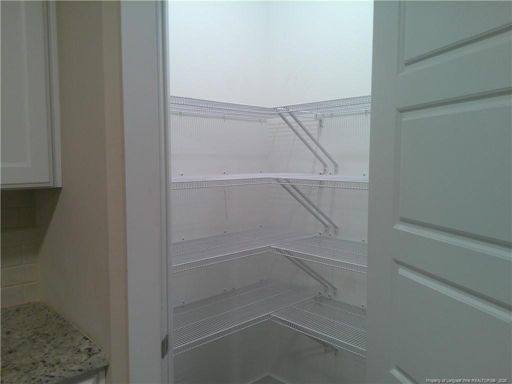 5205 Thruway Road Property Photo 38