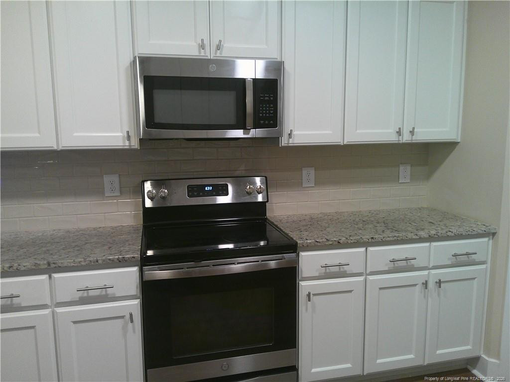 5205 Thruway Road Property Photo 40