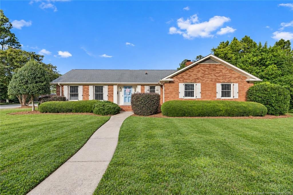 2630 Mirror Lake Drive Property Photo 1