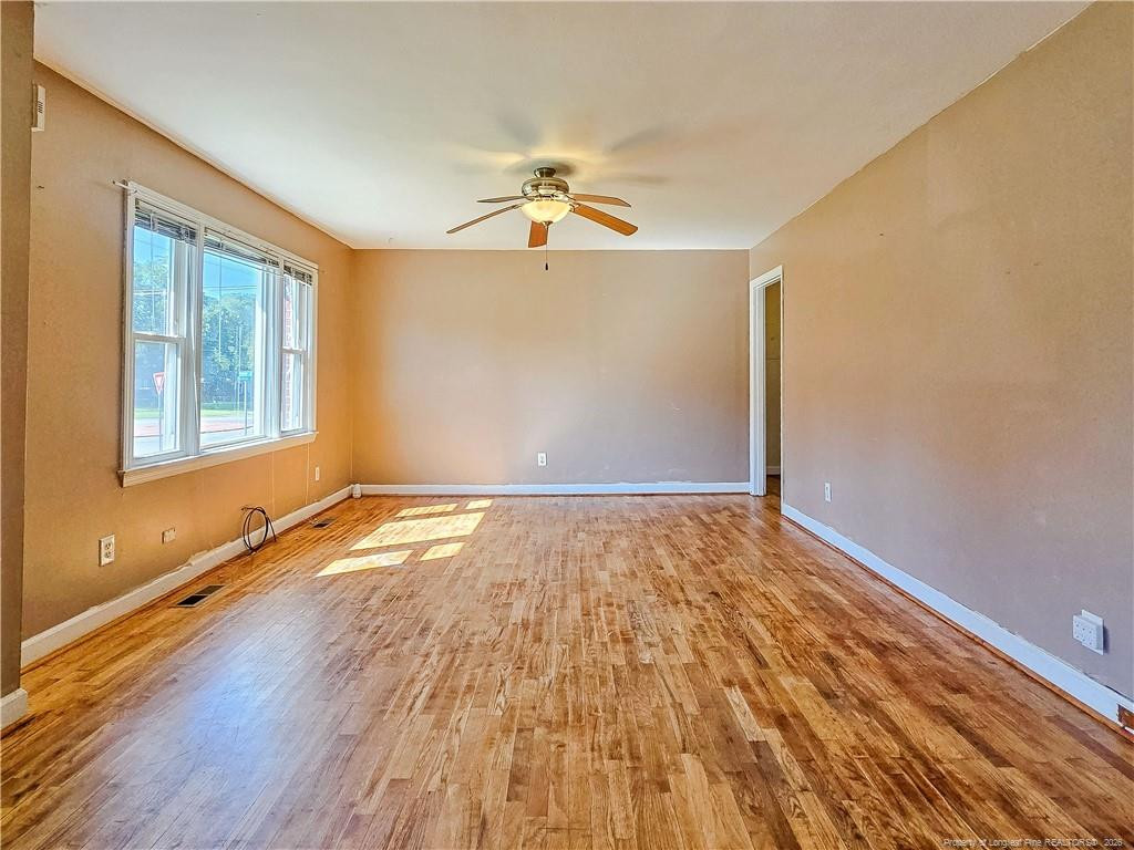 5128 Redwood Drive Property Photo 5