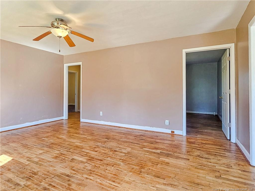 5128 Redwood Drive Property Photo 6