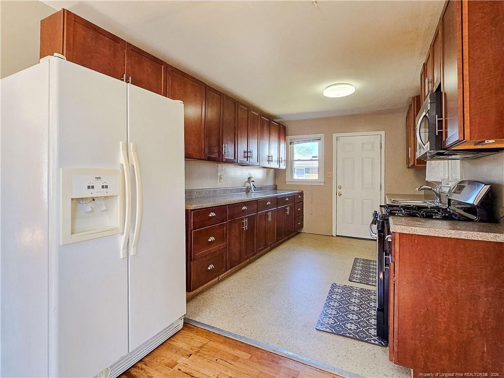 5128 Redwood Drive Property Photo 12