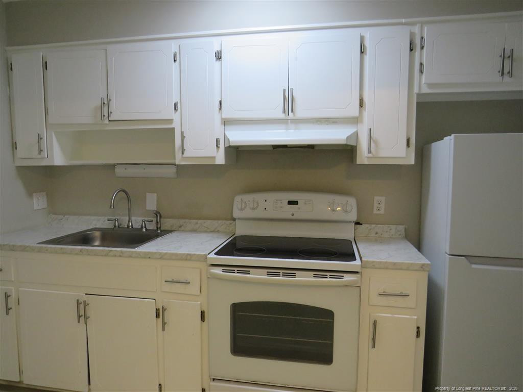 210-23 Colonial Drive Property Photo 4