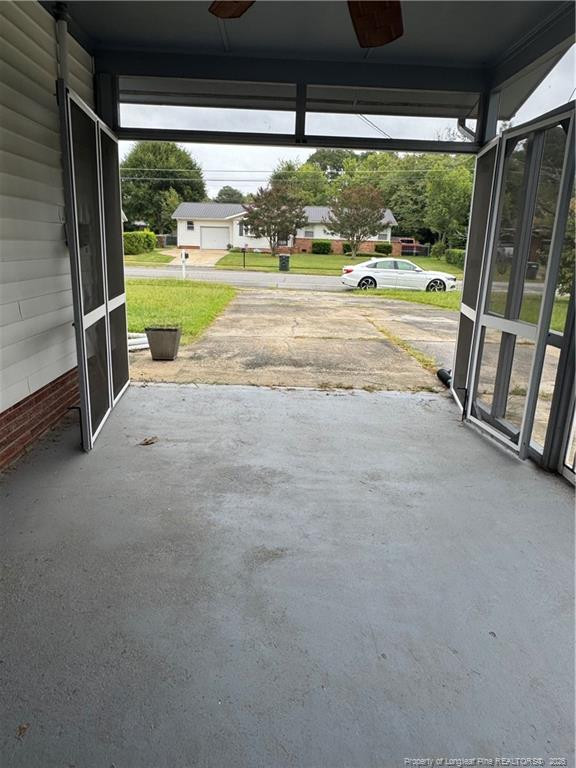 680 Newport Road Property Photo 6