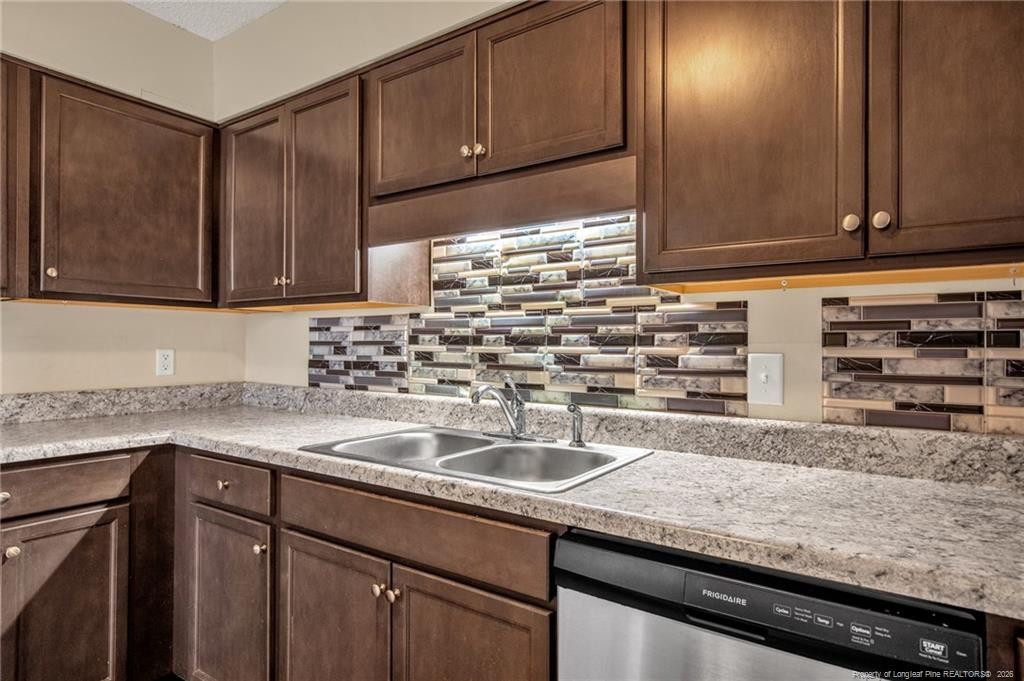 555 Winding Creek Road C Property Photo 12