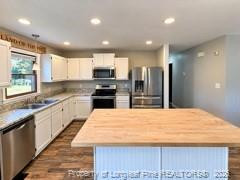 4400 Ivory Court Property Photo 6
