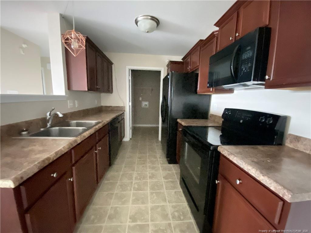 1305 Kershaw Loop 219 Property Photo 5