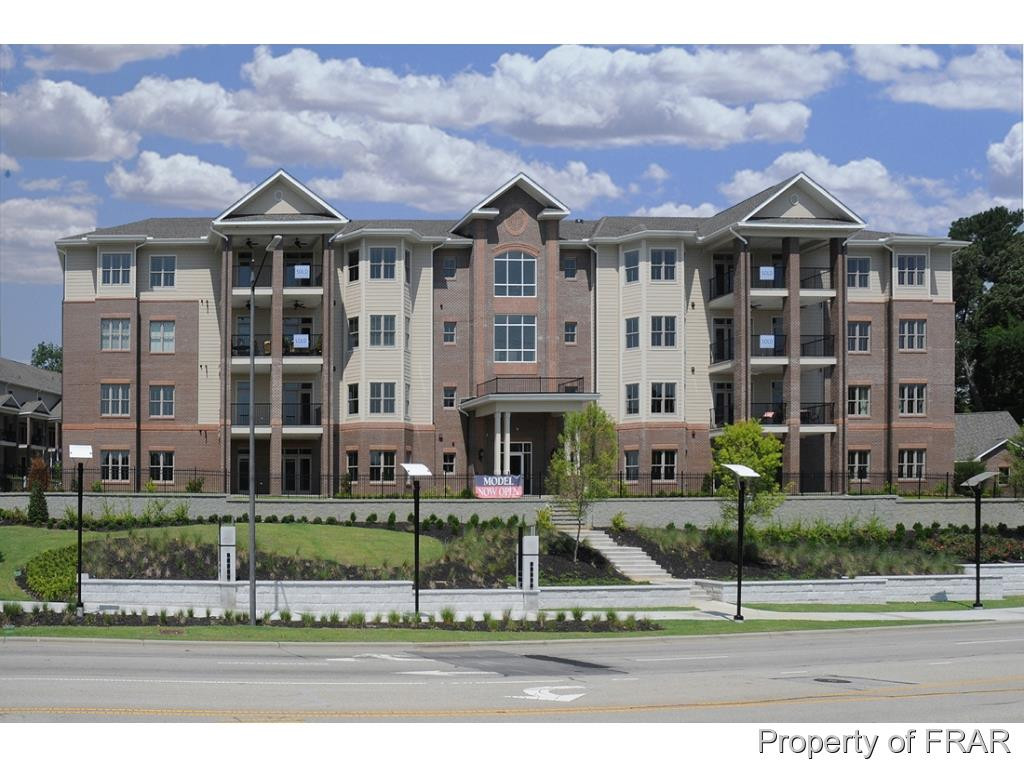 220 Hugh Shelton #402 Loop Property Photo 1