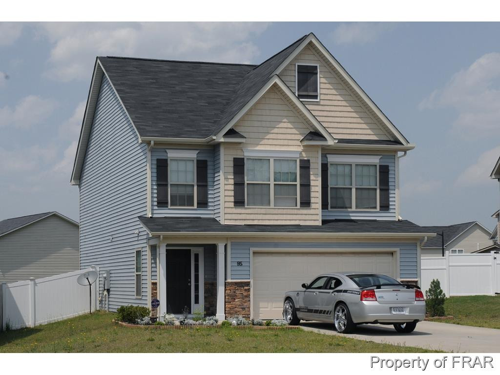 95 Red Coat Drive Property Photo 1