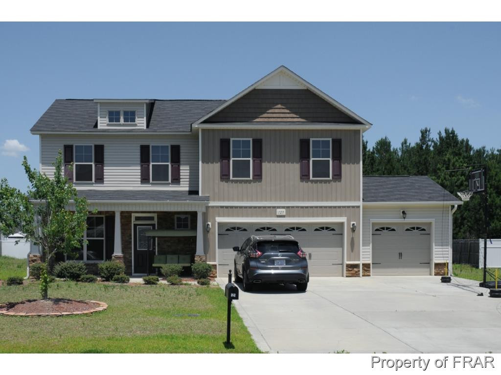 125 Eclipse Court Property Photo 1