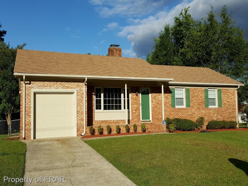 1215 Castle Rock Drive Property Photo 1
