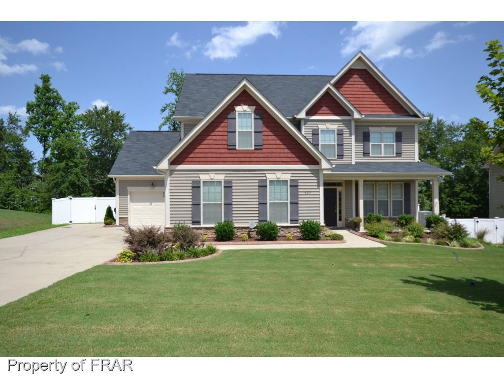 425 Colonist Place Property Photo 1