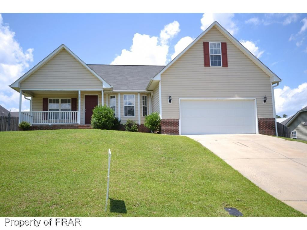 907 Broadmore Drive Property Photo 1