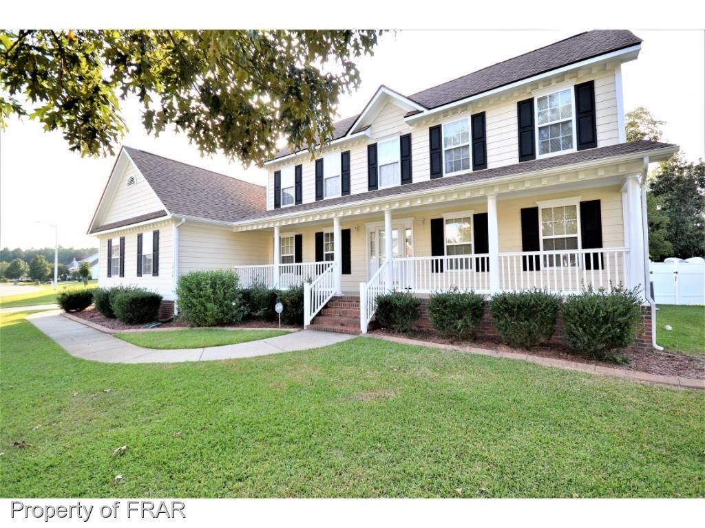 1916 Ashridge Drive Property Photo 1