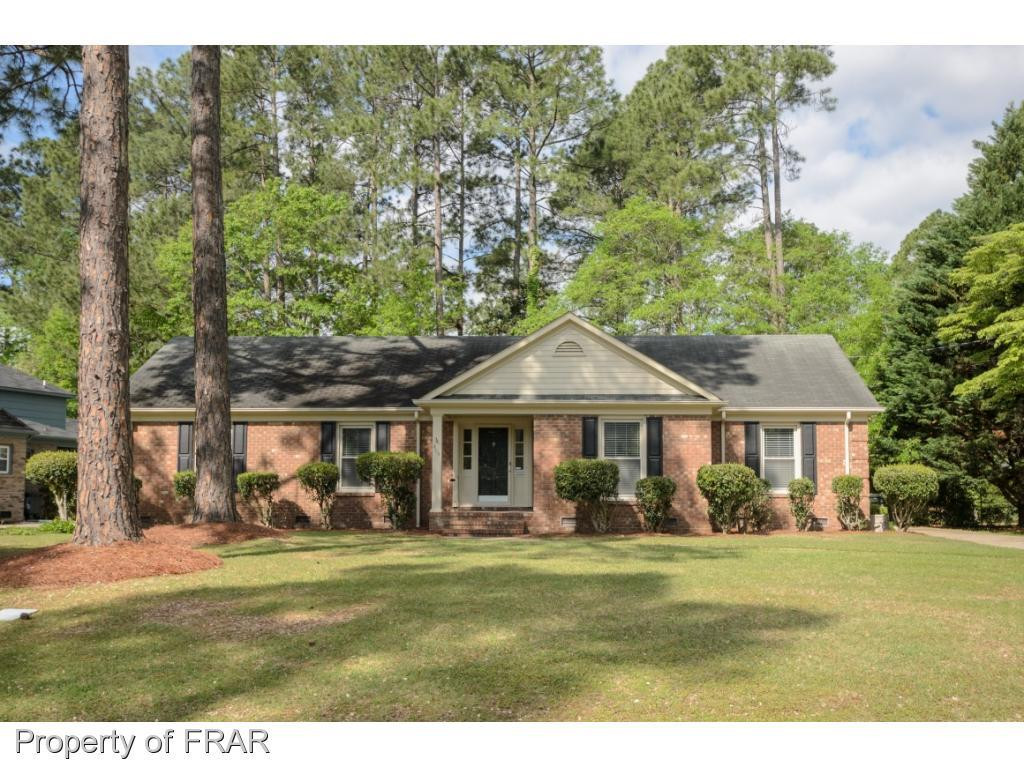 404 Wayberry Property Photo 1