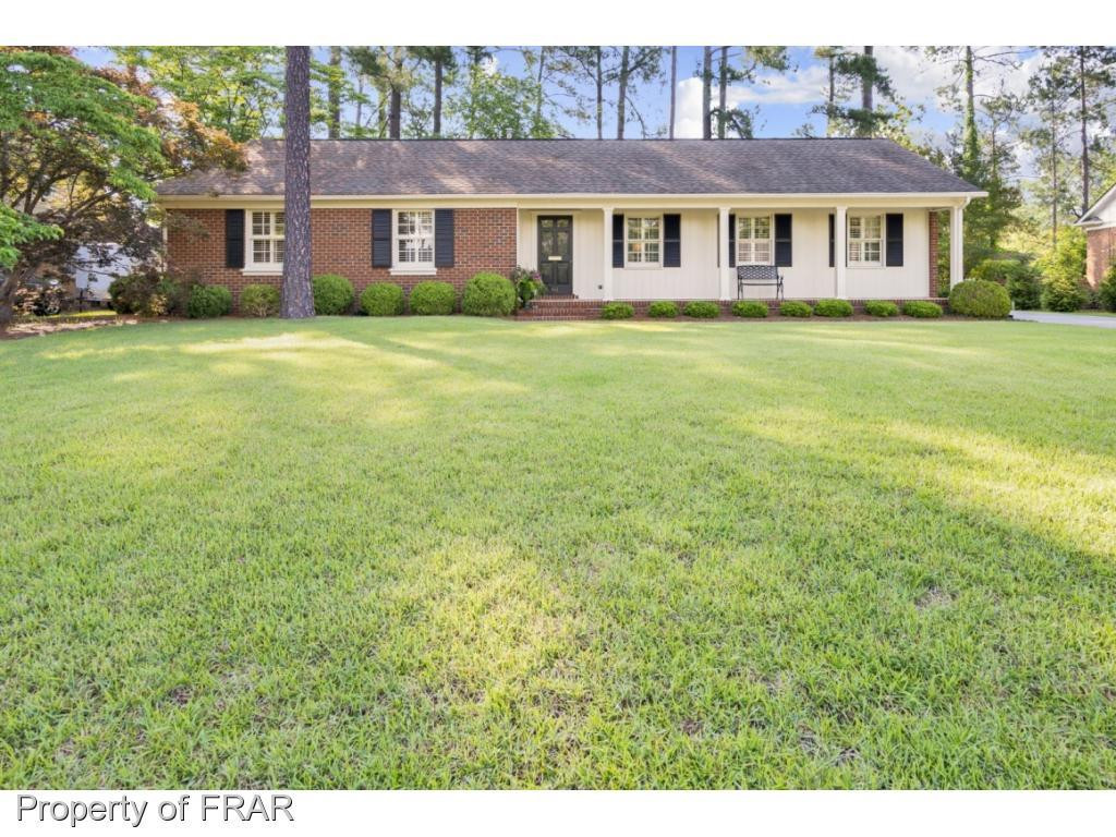 413 Wayberry Drive Property Photo 1