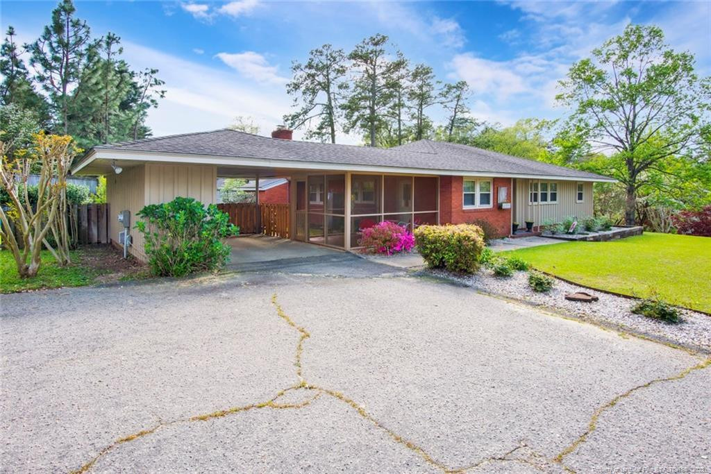 2301 Westdale Drive Property Photo 1
