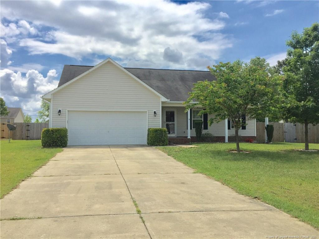 30 Macon Court E Property Photo 1