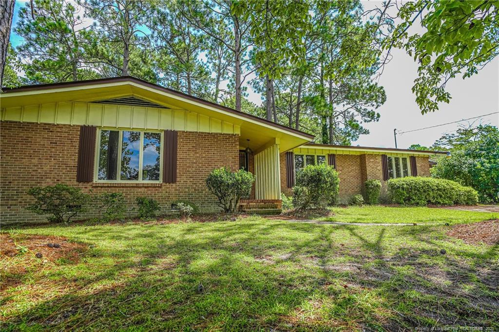 783 Galloway Drive Property Photo 1