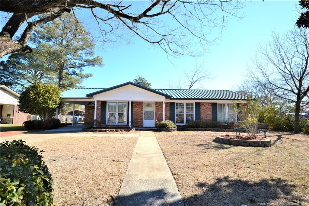 1349 Camelot Drive Property Photo 1