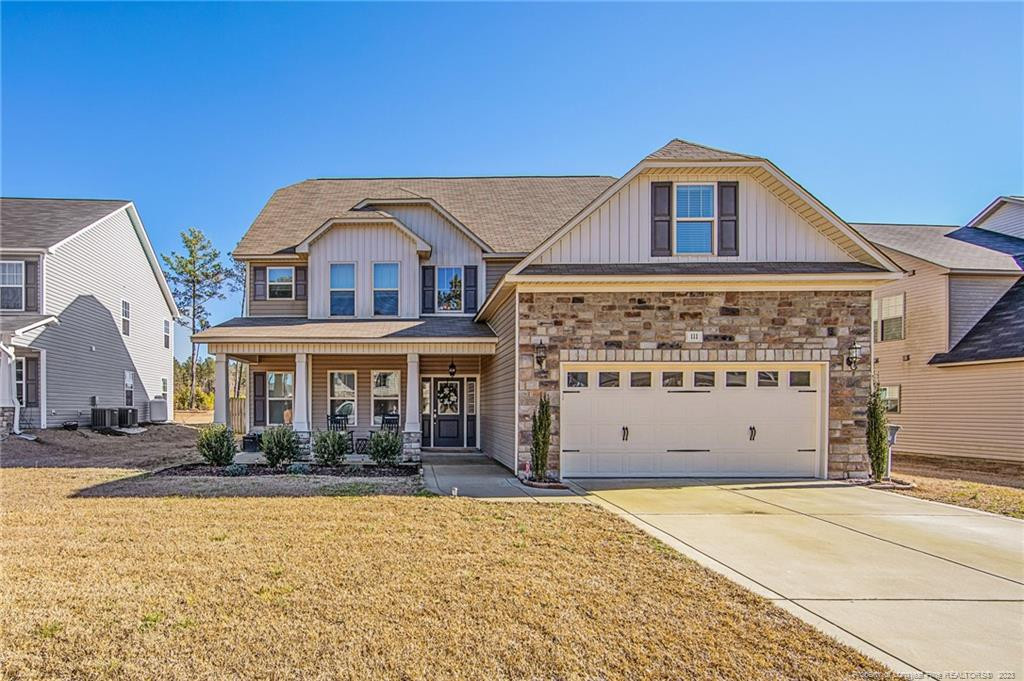 111 Longleaf Pine Way Property Photo 1