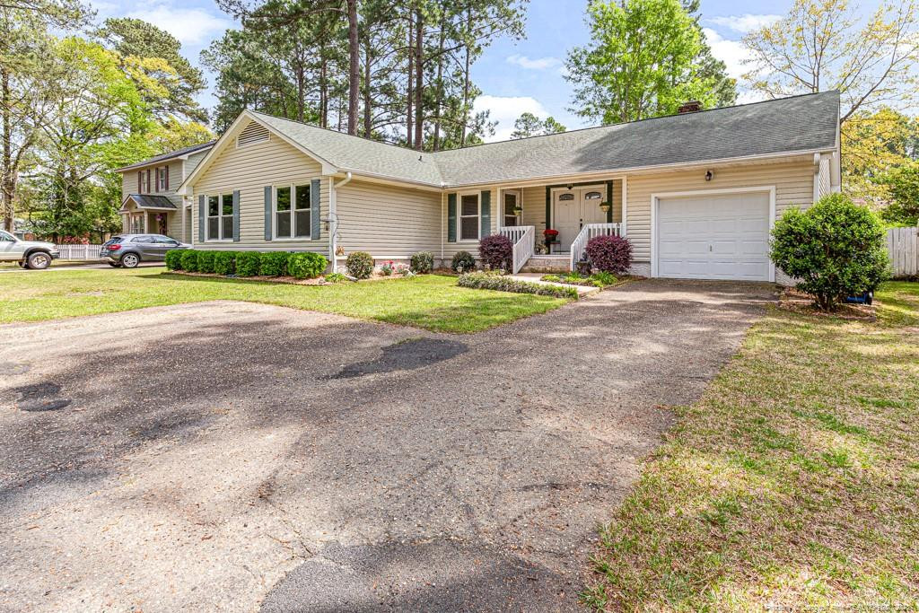 3305 Krista Drive Property Photo 1