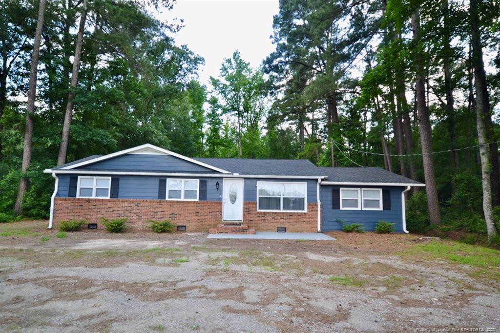 2322 Lindsay Road Property Photo 1