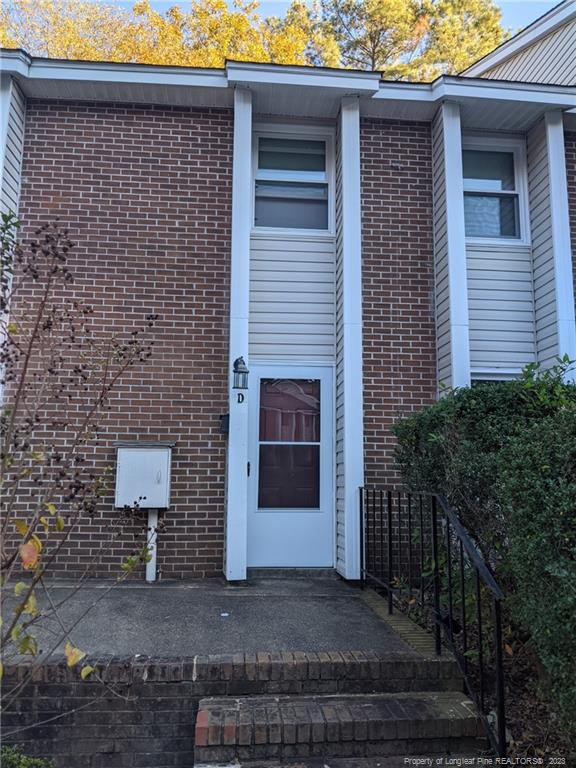 583 Winding Creek Road # D Property Photo 1