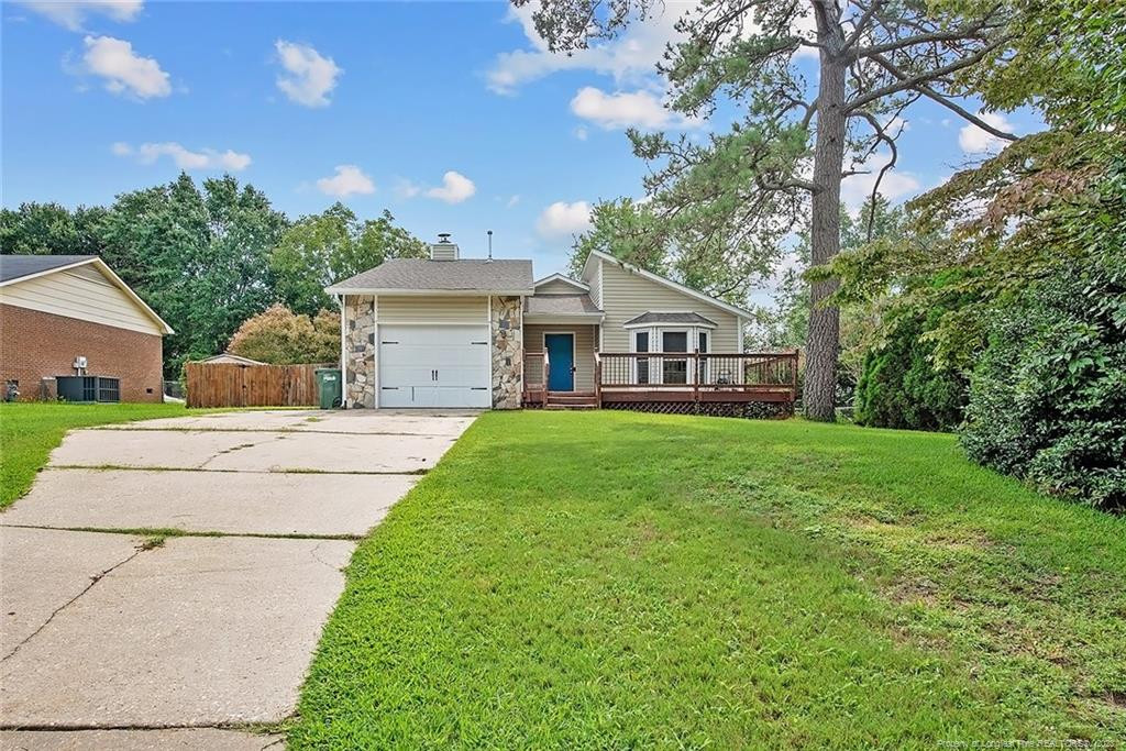 5913 Watercrest Court Property Photo 1