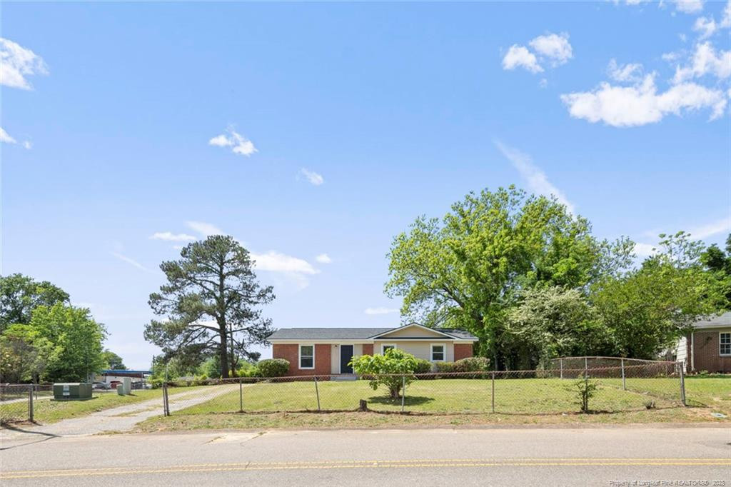 1106 Barwin Drive Property Photo 1
