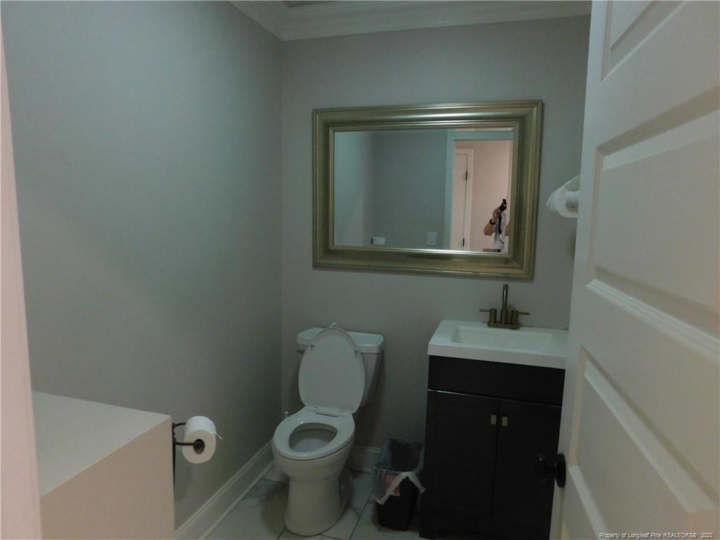 2406 N Roberts Avenue Property Photo 8