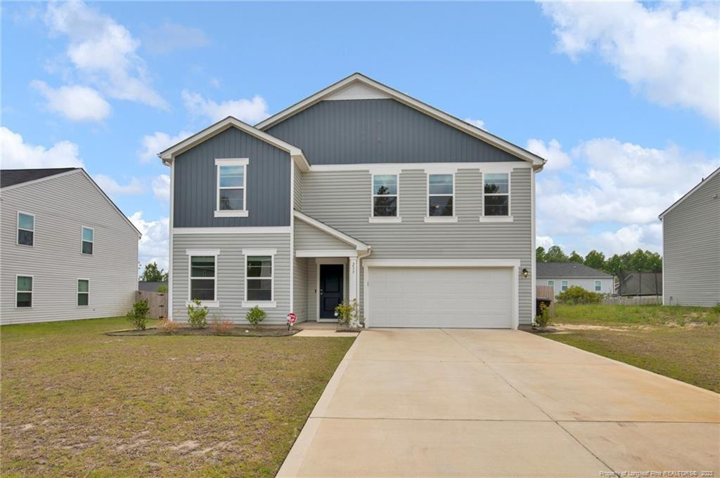 233 Hallow Oak Street Property Photo 1