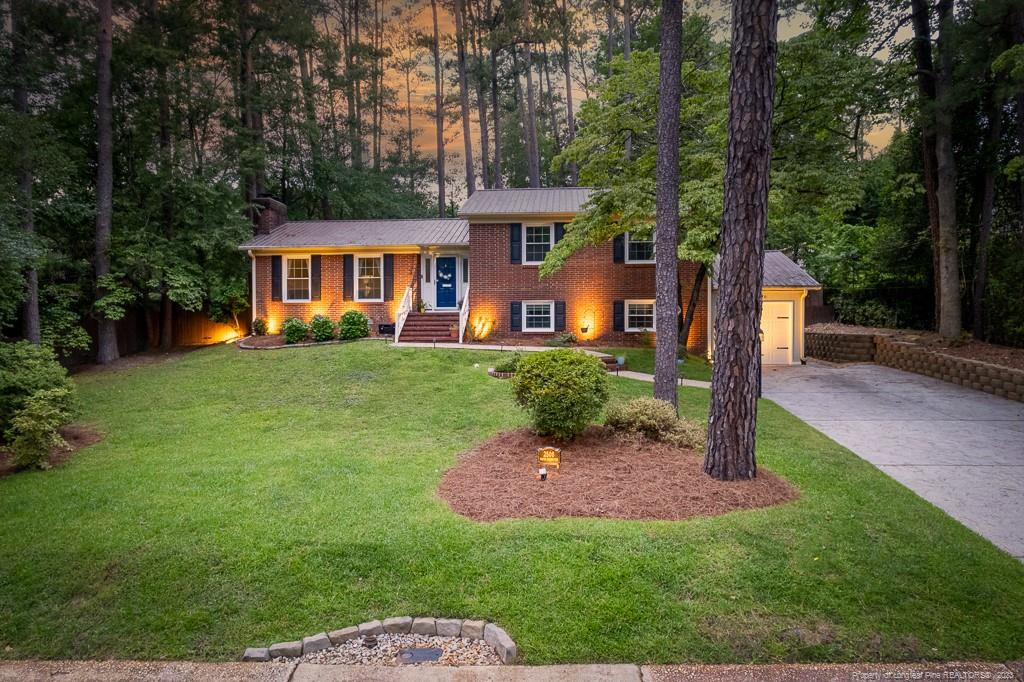 2508 Edgewater Drive Property Photo 1