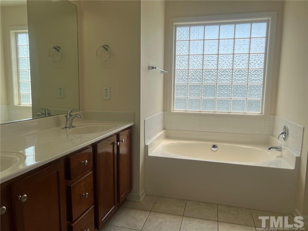 5133 Trophy Court Property Photo 24