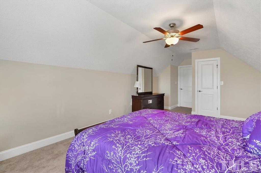 34 Barlowe Court Property Photo 41