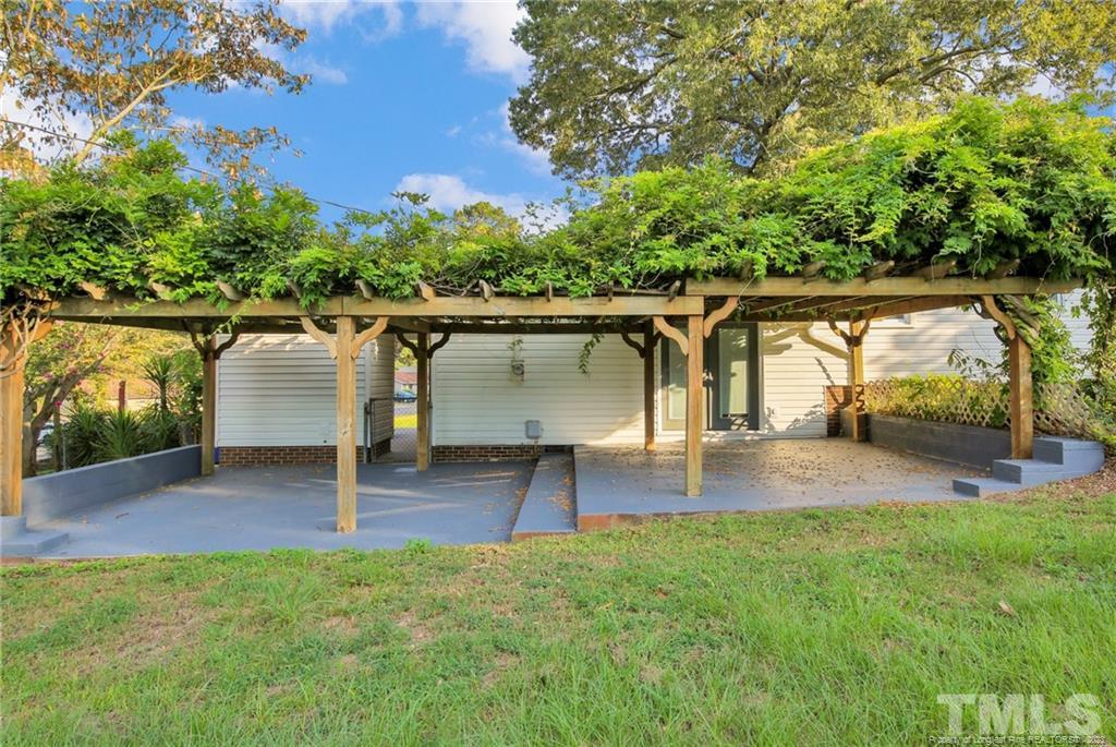4802 Hurley Drive Property Photo 2