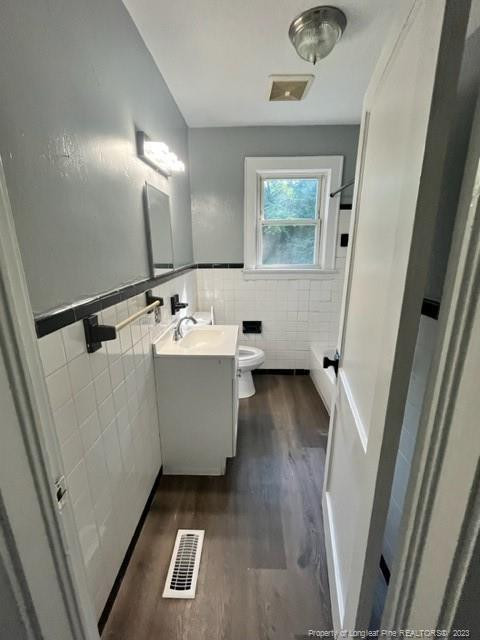 217 Sunset Avenue Property Photo 2