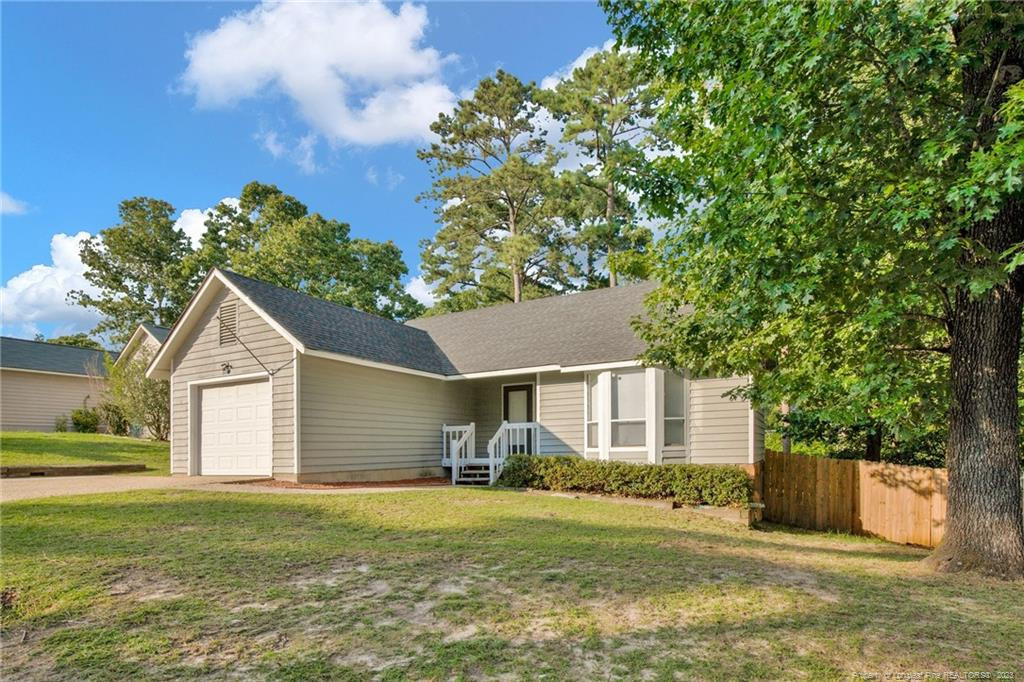 4476 Kinkead Court Property Photo 3