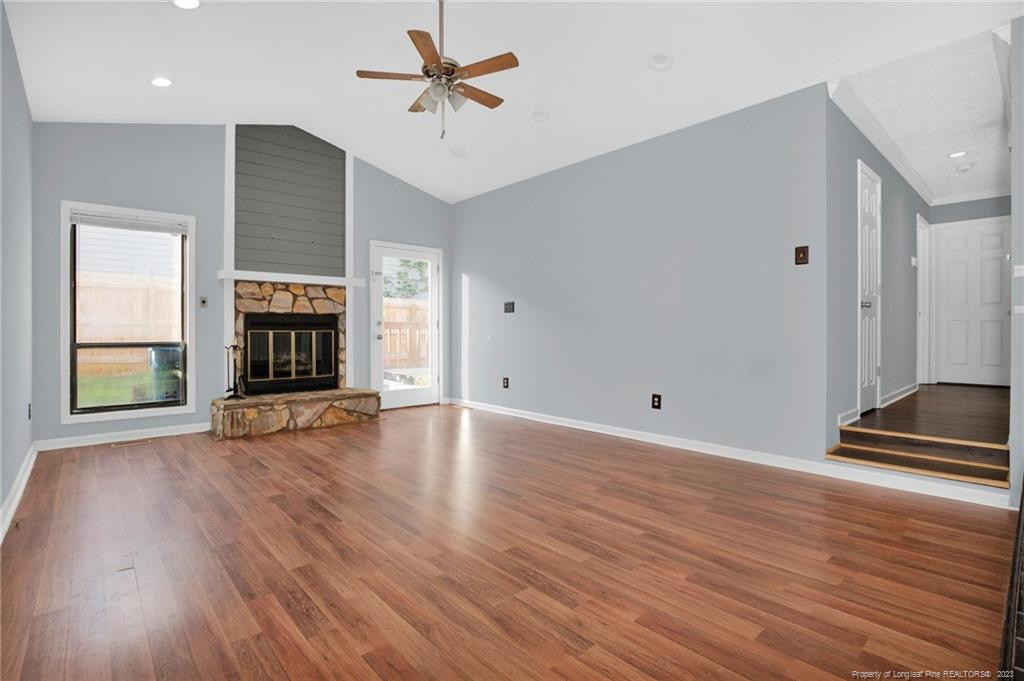 4476 Kinkead Court Property Photo 6