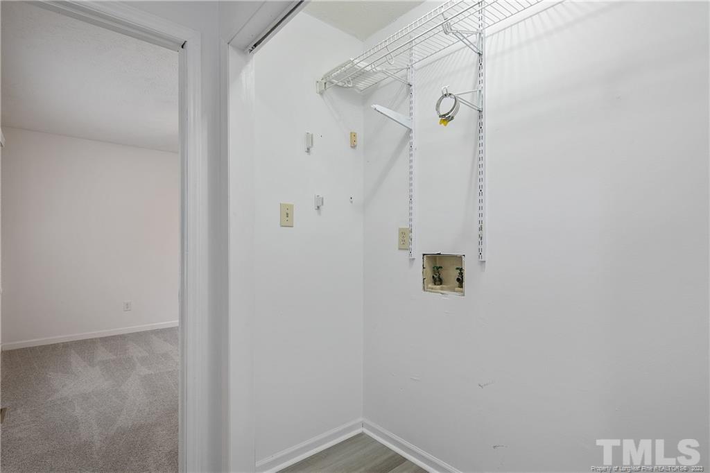 112 Dundee Lane Property Photo 21