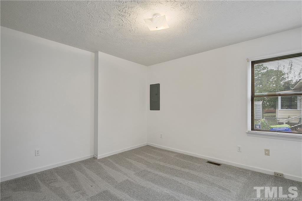 112 Dundee Lane Property Photo 37