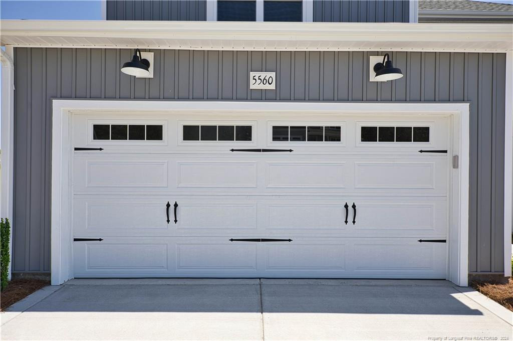 5560 Tall Timbers Drive Property Photo 6