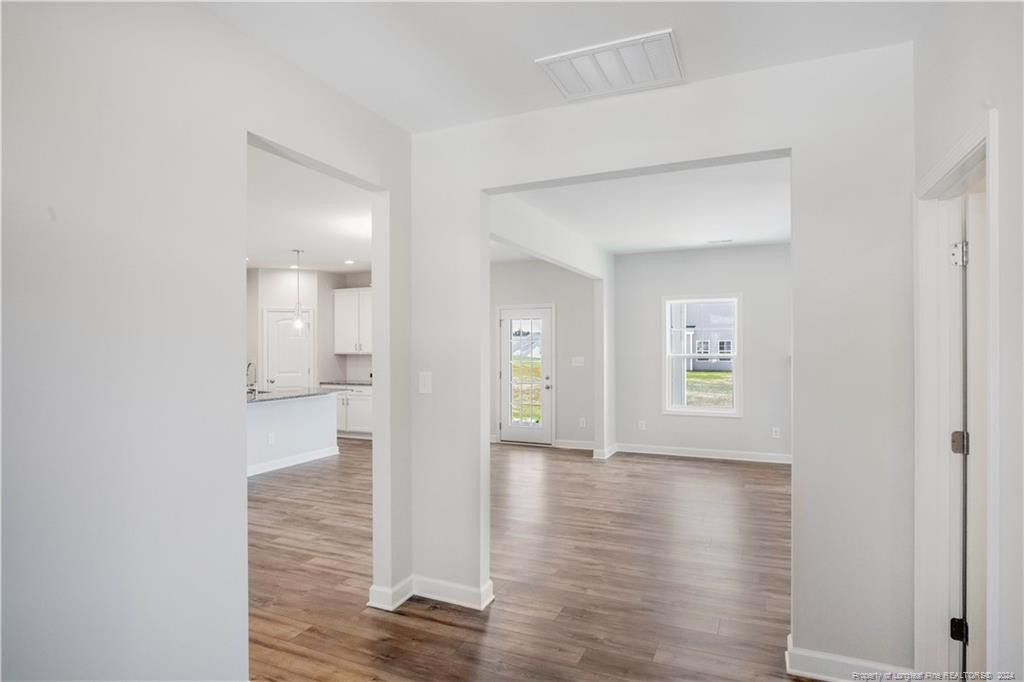 5560 Tall Timbers Drive Property Photo 9