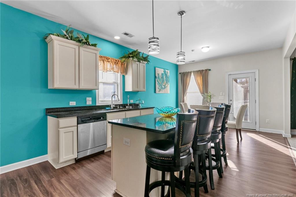 1424 Harvest Hill Court Property Photo 16
