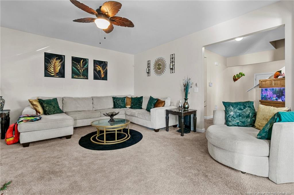 1424 Harvest Hill Court Property Photo 17