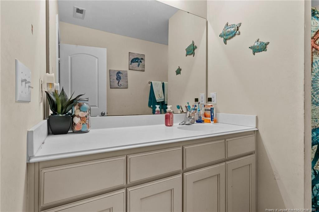 1424 Harvest Hill Court Property Photo 25