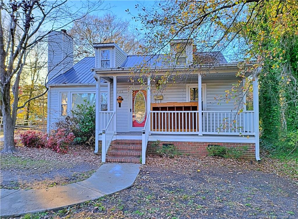 1062 Winslow Street Property Photo 1
