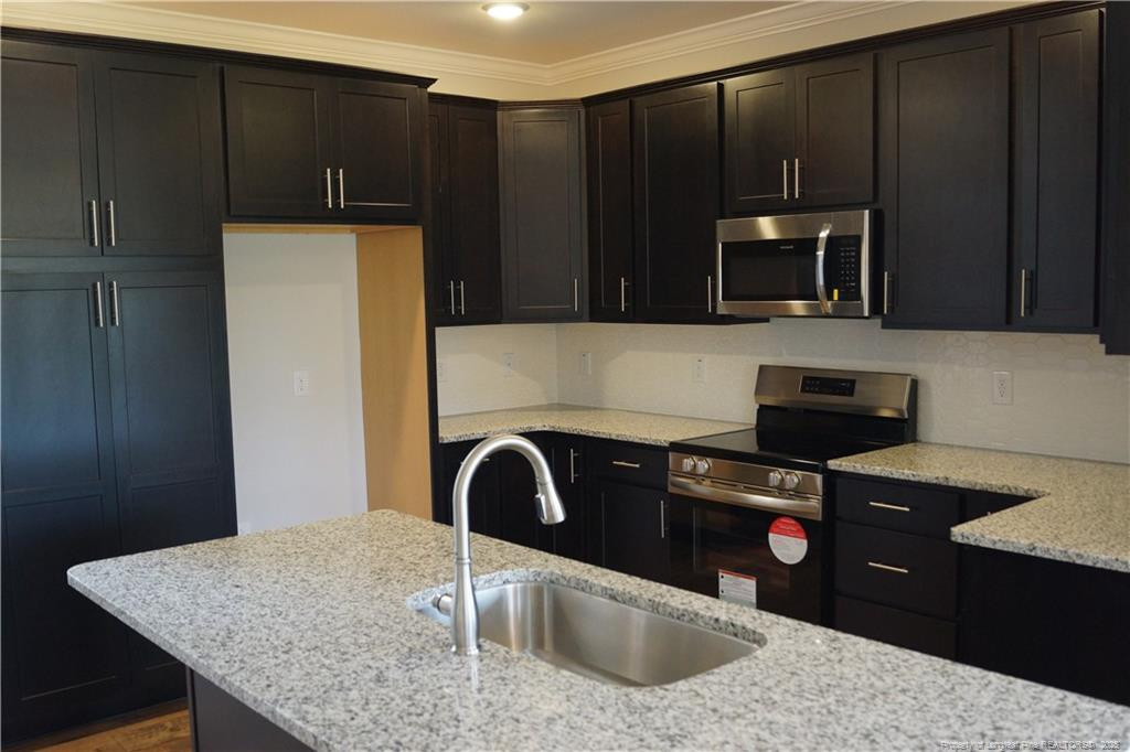 115 Grinnel Loop Property Photo 6